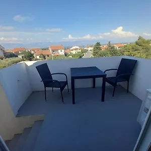  Apartment One Bedroom Loft With View